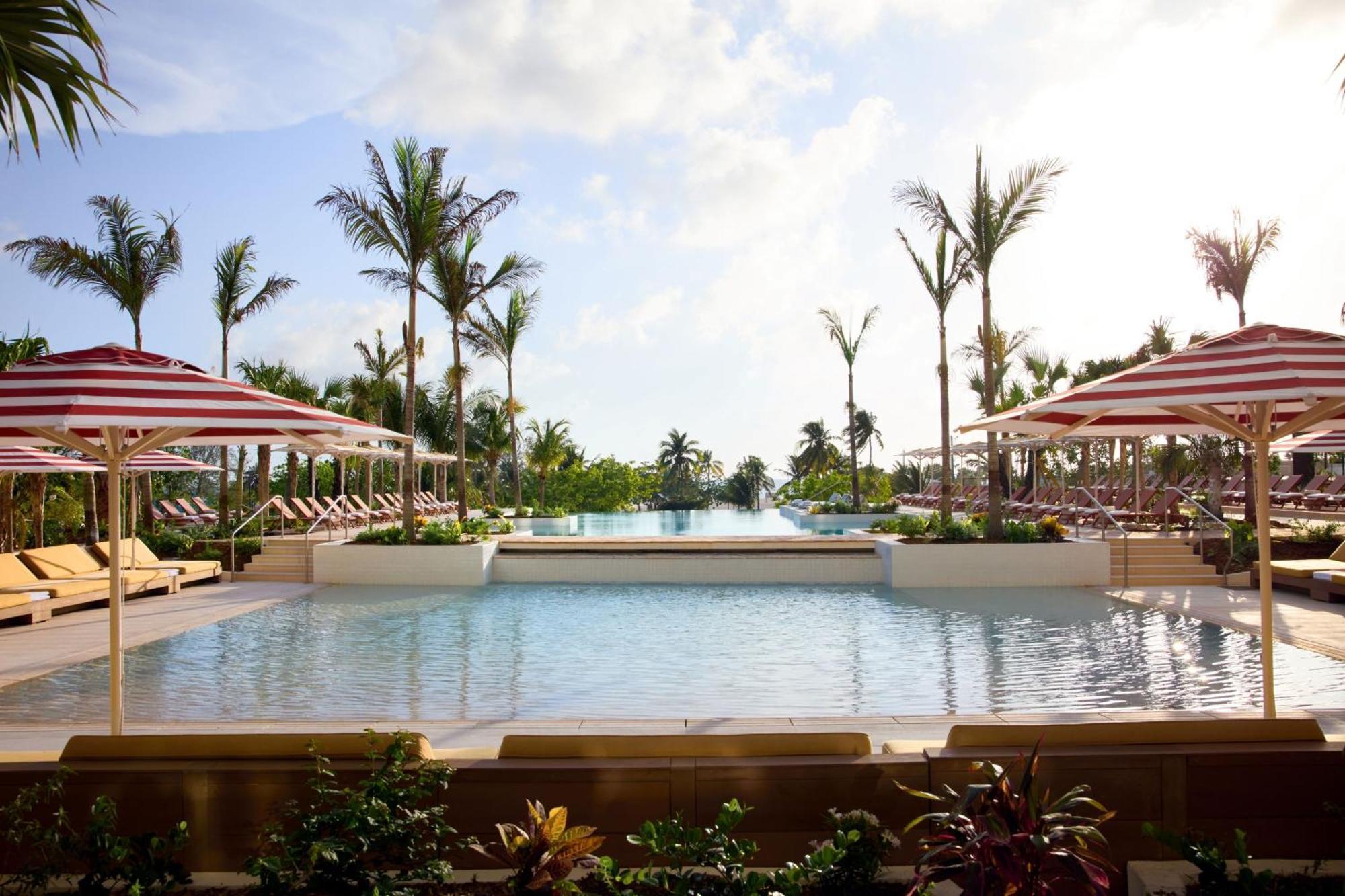 Hotel Indigo Grand Cayman By Ihg West Bay Экстерьер фото
