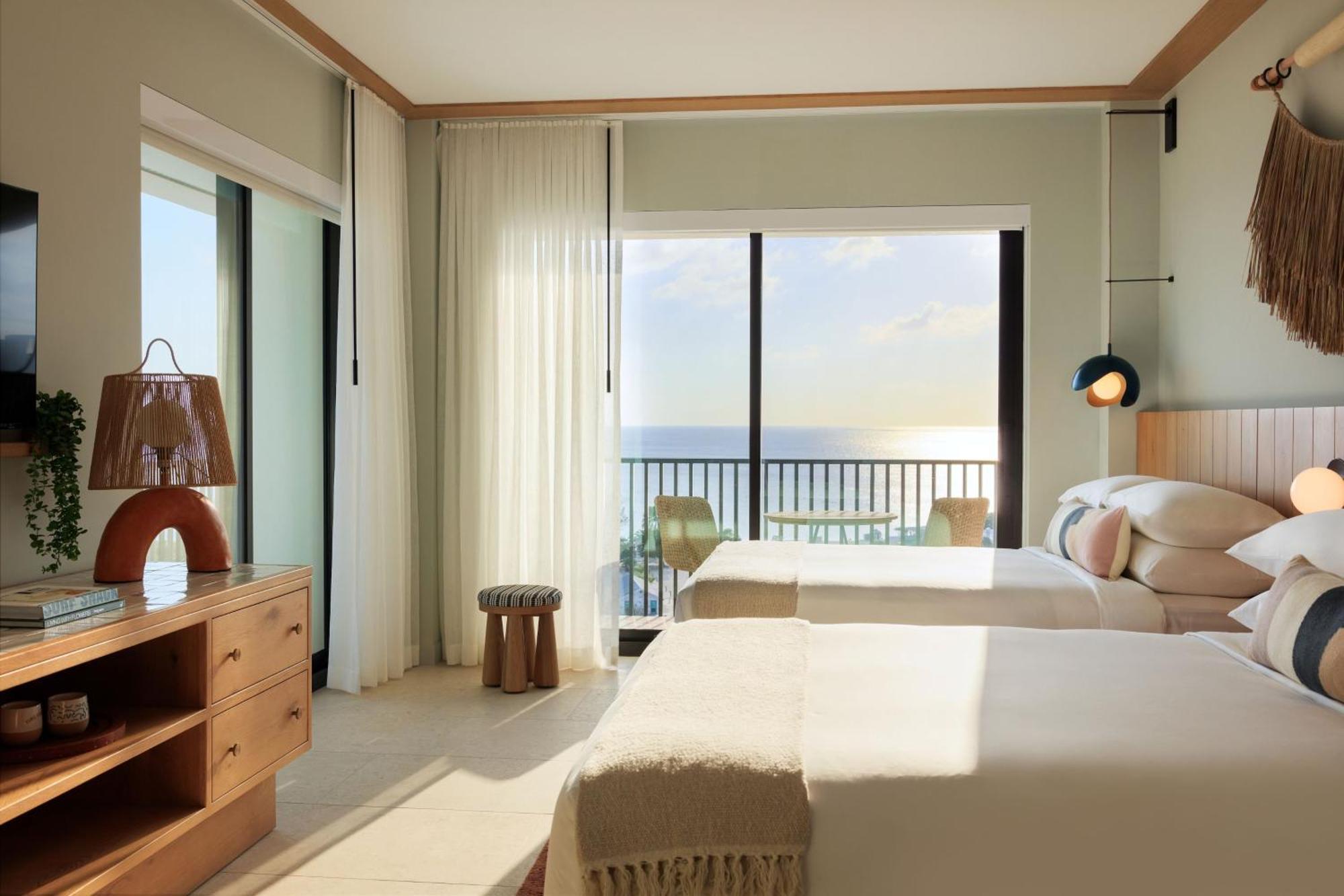 Hotel Indigo Grand Cayman By Ihg West Bay Экстерьер фото
